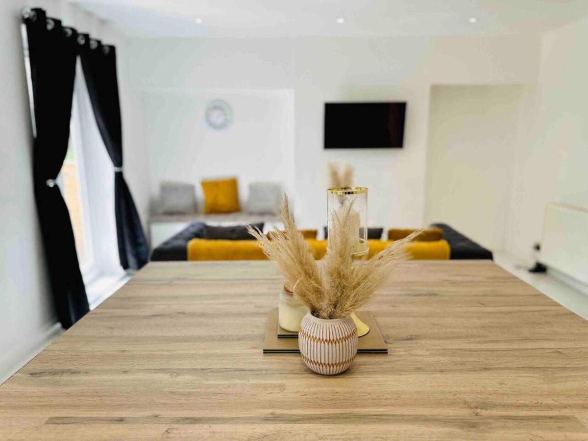Charming 3-Bed Home Minutes From City Centre Nottingham Luaran gambar